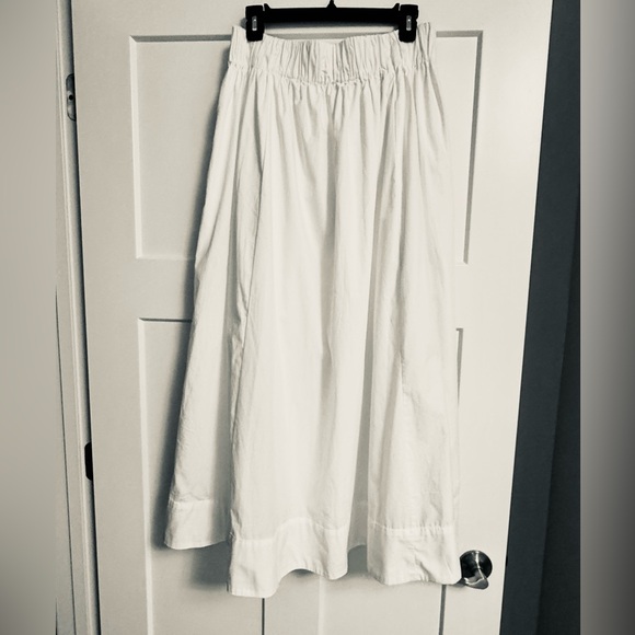 Abercrombie & Fitch White Tiered Maxi Skirt - Picture 6 of 6